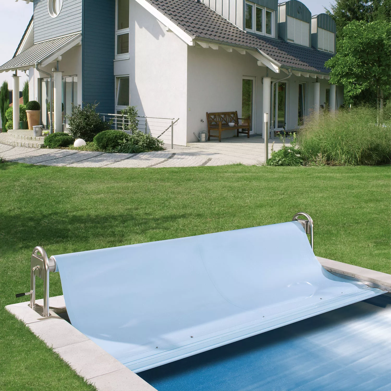 BAC Isola Isolierabdeckung Hellblau 