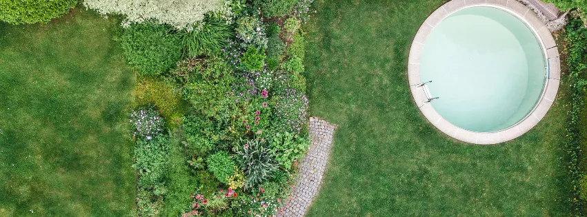 Stahlwandpool im Garten Stahlwandpool im Garten