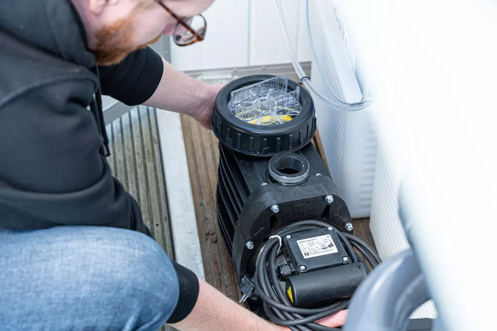 Poolpumpe sicher verstauen