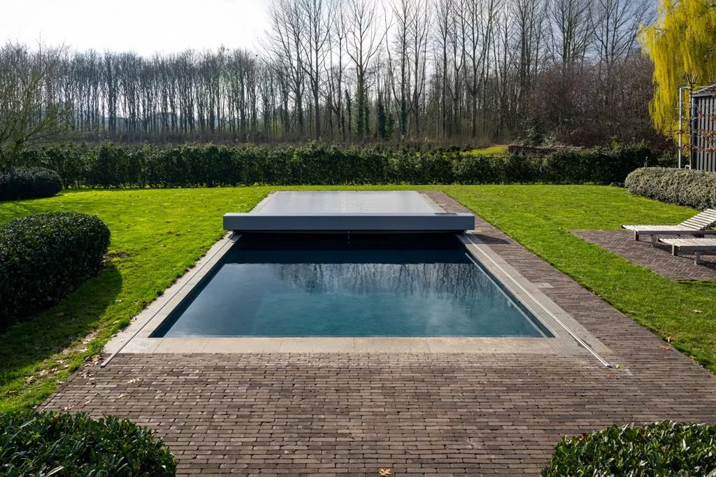Coverseal elektrische Poolabdeckung - Tiefschwarz - 500 cm x 300 cm - ohne Montage
