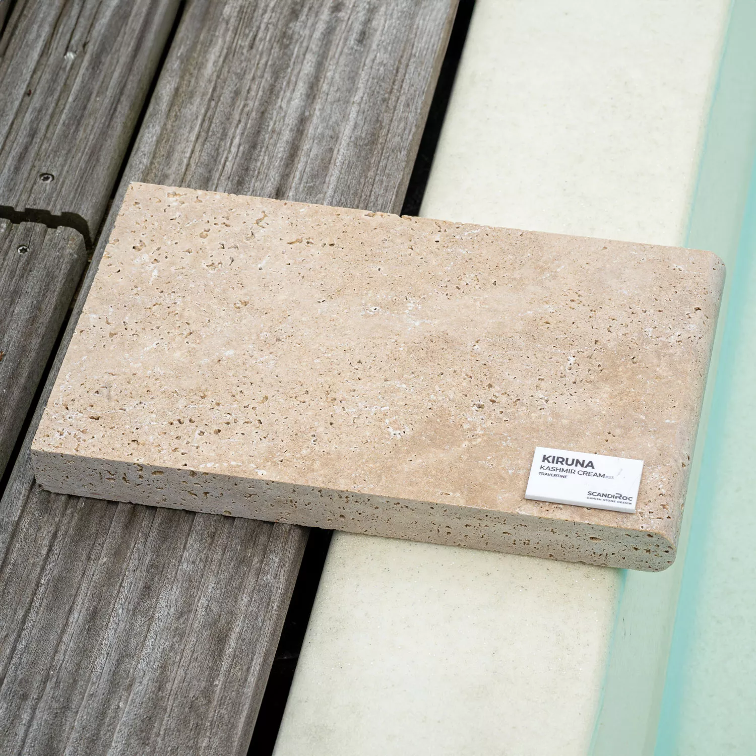 Scandi Roc Kiruna Kashmir Cream - Handmuster