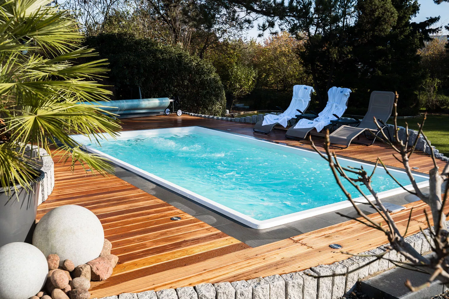 Novacomet Olympia 620 GFK-Fertigbecken 