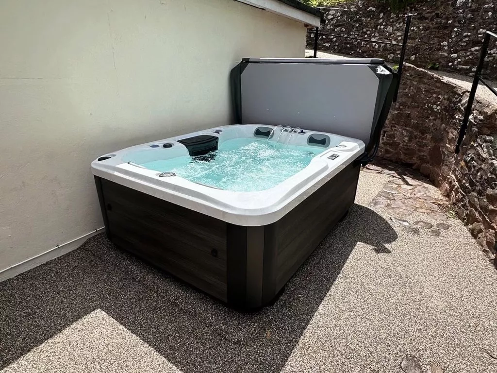 Superior Wellness OR2612 Whirlpool