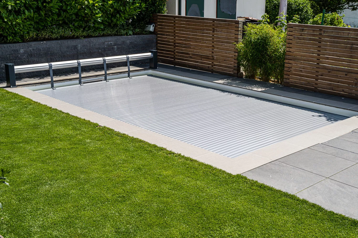 PPS-Polycarbonat-Lamellen-solar-silber_2 Poolpowershop Polycarbonat Lamellen solar silber