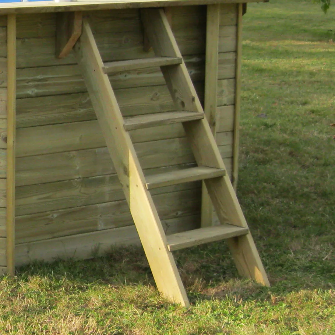 gre-holzpool-komplettset-rechteckig-leiter-aussen Gre Marbella 2 Holzpool Komplettset Rechteckig Blau - 420 x 270 x 117 cm