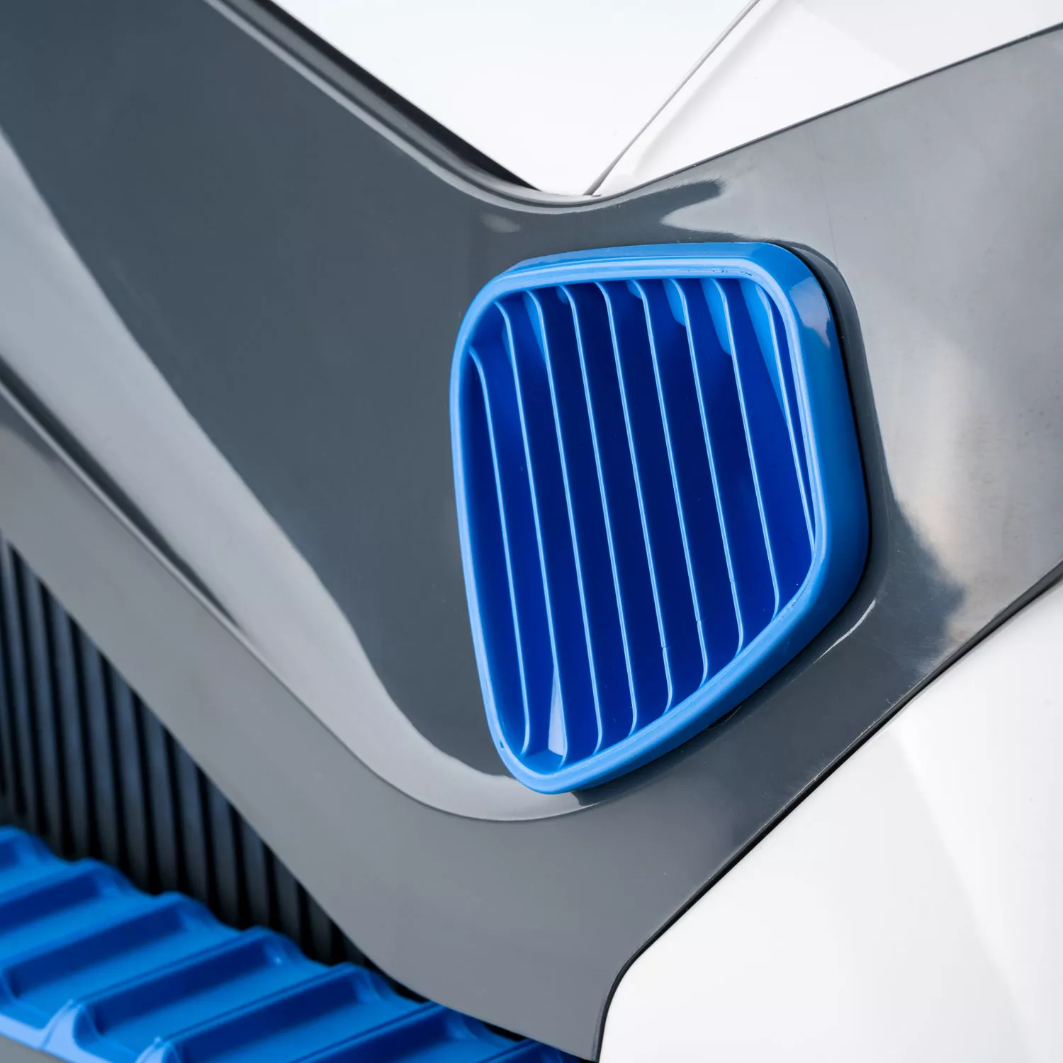 Dolphin-poolroboter-s300i_6 Poolroboter Dolphin S300i