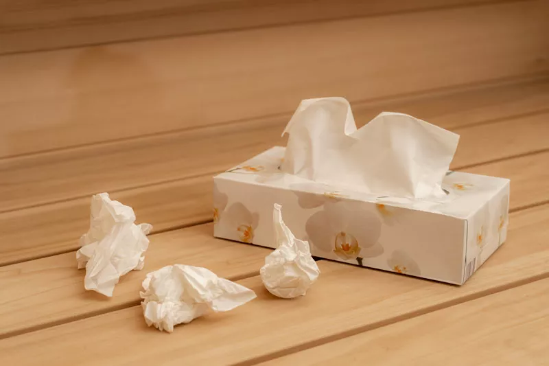 Sauna bei Erkältung, Rheuma & Co: Heilend oder gefährlich?