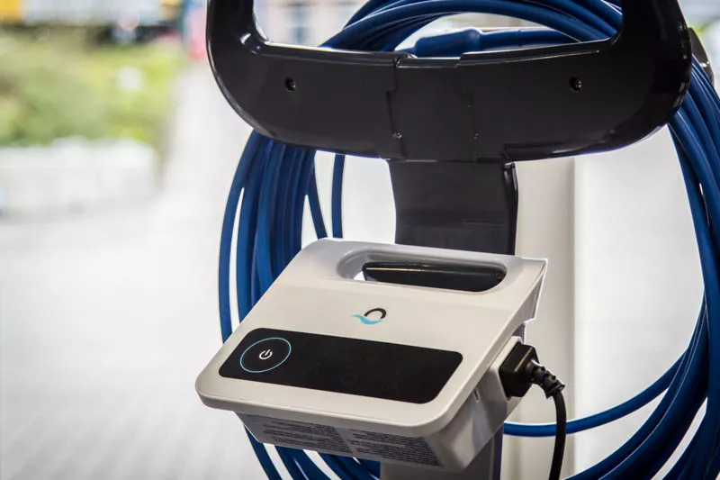 MY-9983181_pic1 Dolphin Poolroboter Caddy Adapter für Trafo 9983202